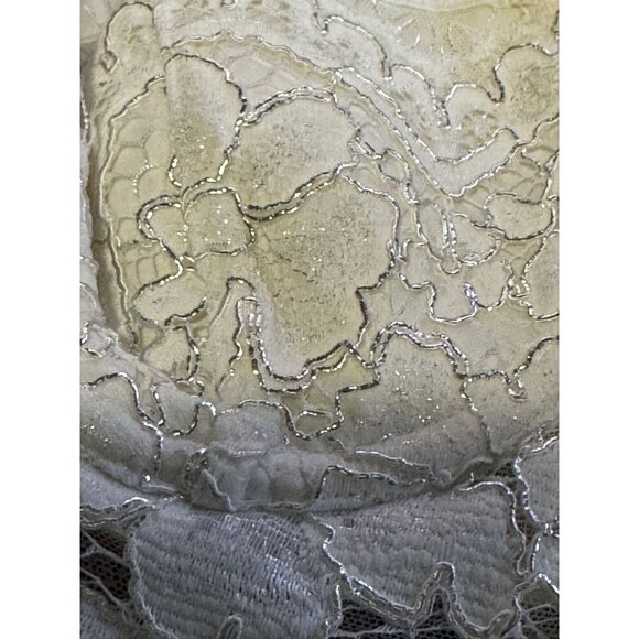 Victoria's Secret Lined Demi Bra Lace Bustier Ivory Silver Metallic Women's 34B - Picture 3 of 7